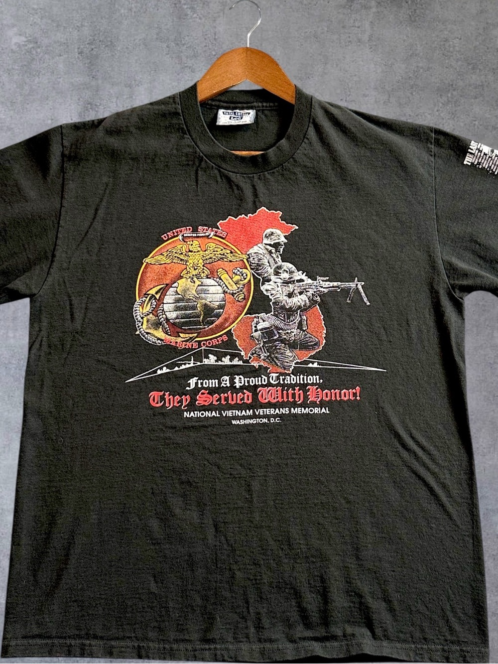 Lee Vintage USA USMC Vietnam Veterans Memorial Marines Graphic T Shirt Mens L